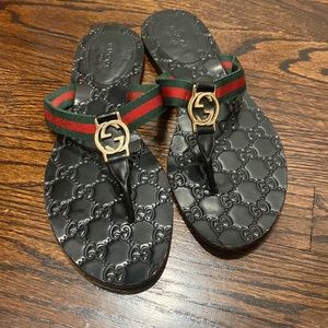 Authentic Gucci Sandals Flip flops leather black monogram Size 39